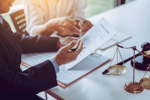 4 Ways Business Lawyers Can Help You
