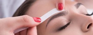 <strong>Understanding The Basics Of Eyebrow Waxing</strong>