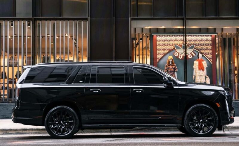 Luxury Limo Service: Travel in Style and Elegance